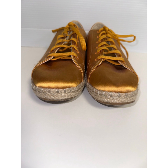 Women's TOMS Gold Satin Espadrille Sneakers US 7 with Beige Jute Sole - Picture 8 of 16